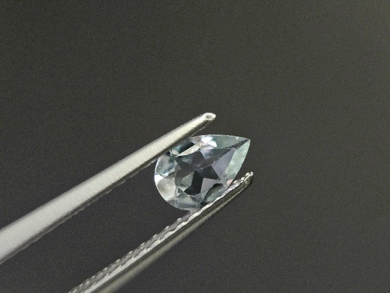 gBE-145　グリーンベリル　0.27ct