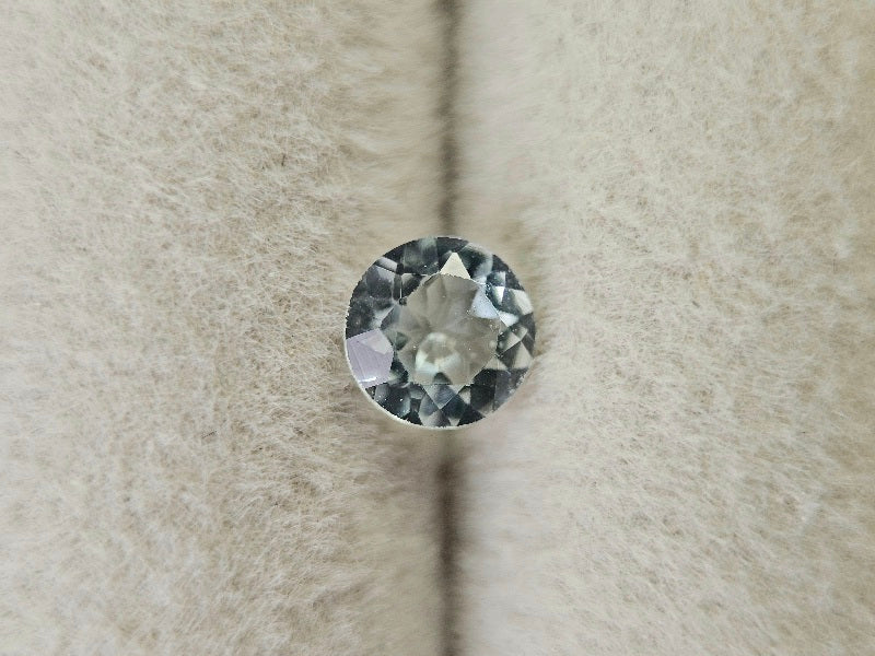 gBE-96　グリーンベリル　0.38ct