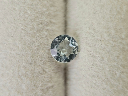 gBE-96　グリーンベリル　0.38ct