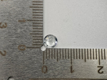gBE-98　グリーンベリル　0.37ct