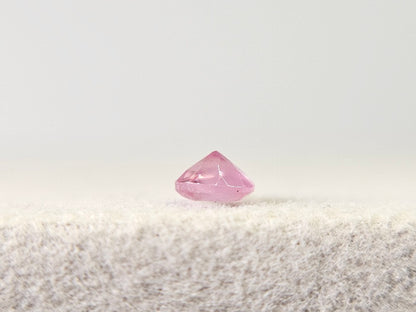 SP-34　スピネル　0.21ct