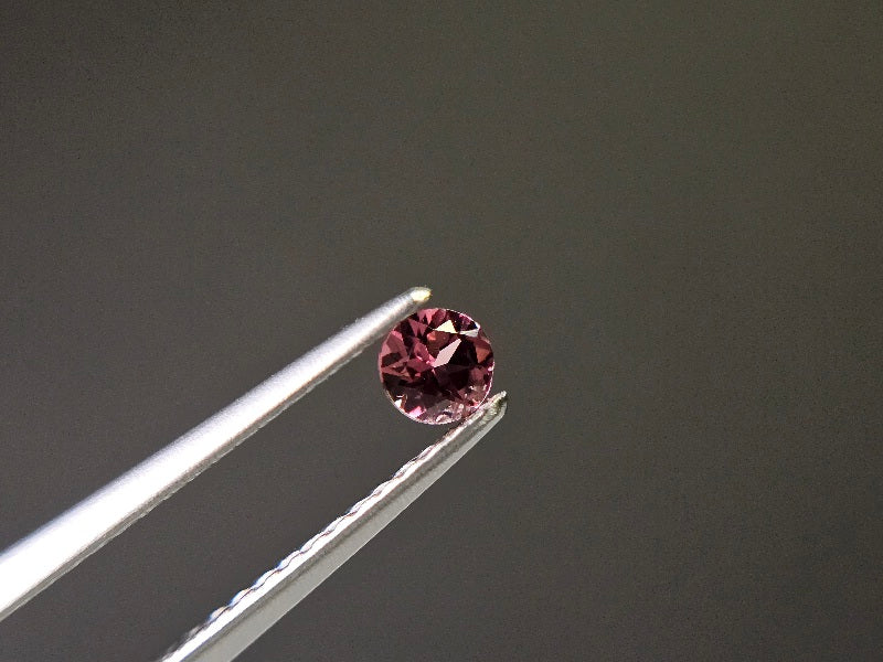 SP-36　スピネル　0.18ct