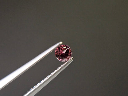 SP-36　スピネル　0.18ct
