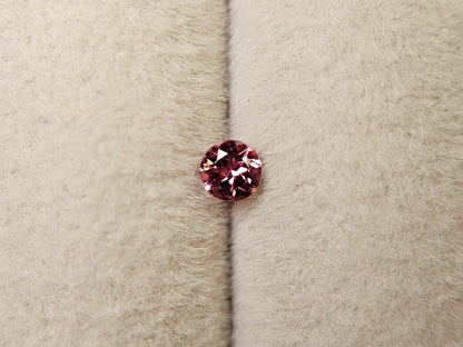 SP-36　スピネル　0.18ct