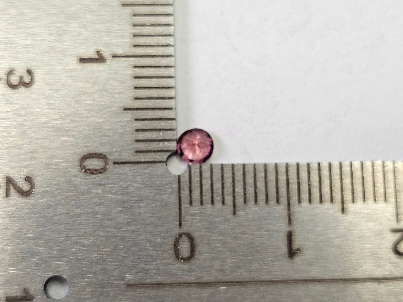 SP-36　スピネル　0.18ct