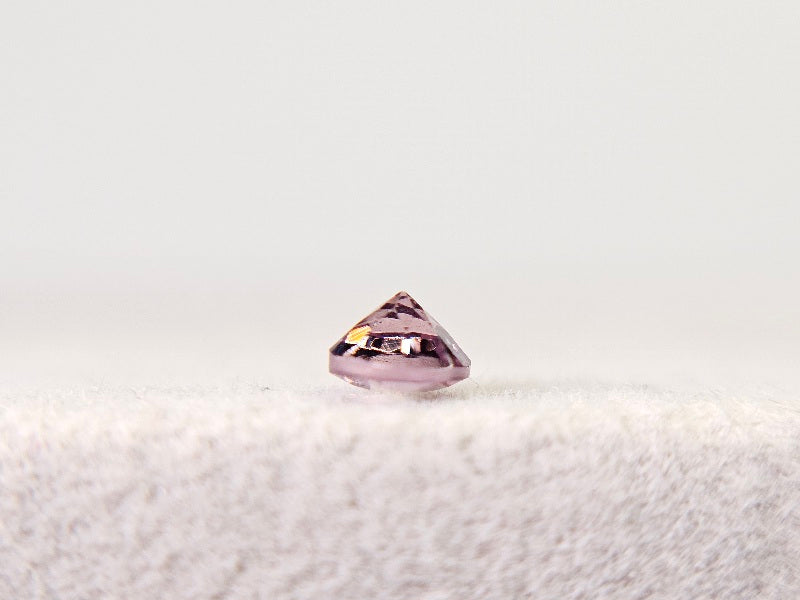 SP-37　スピネル　0.18ct