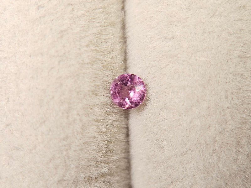 SP-39　スピネル　0.17ct