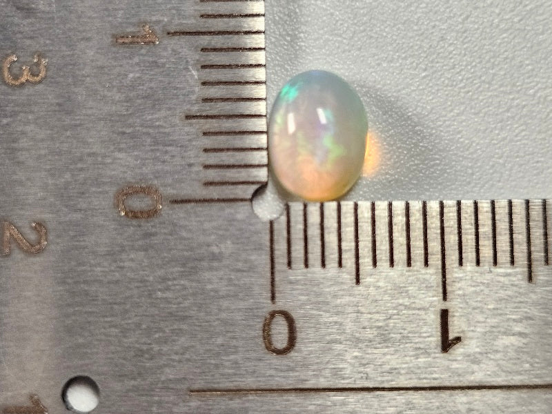 OP-72　オパール　0.96ct
