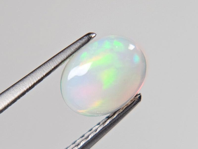 OP-79　オパール　0.68ct