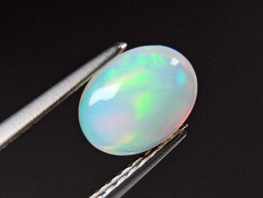 OP-79　オパール　0.68ct