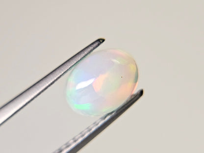 OP-76　オパール　0.88ct
