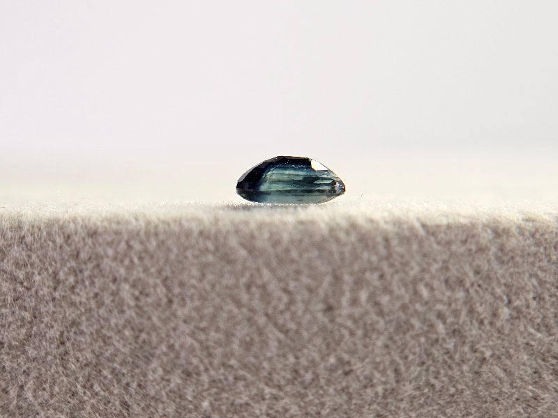 bcSA-33　バイカラーサファイア　0.33ct