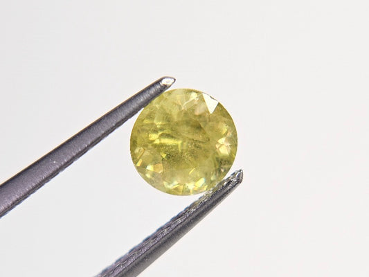 SPH-24　スフェーン　0.81ct