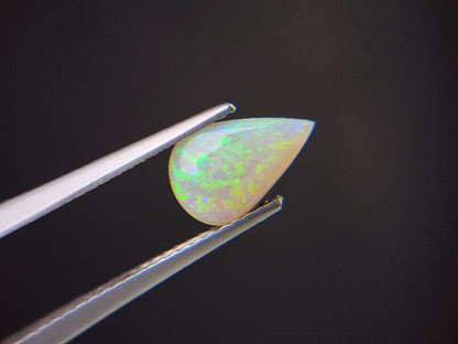 OP-83　オパール(オーストラリア産)　0.74ct