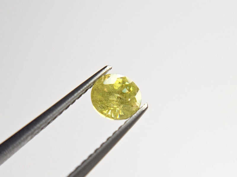 SPH-24　スフェーン　0.81ct