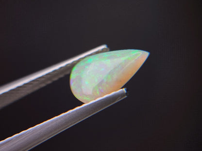 OP-83　オパール(オーストラリア産)　0.74ct