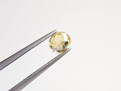SPH-25　スフェーン　0.61ct