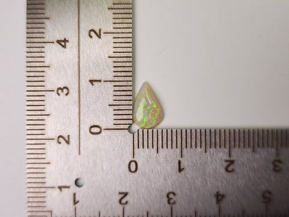OP-83　オパール(オーストラリア産)　0.74ct