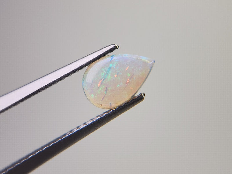 OP-84　オパール(オーストラリア産)　0.70ct