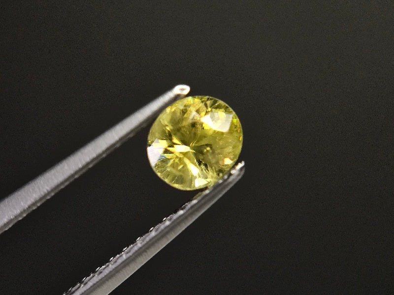 SPH-27　スフェーン　0.59ct