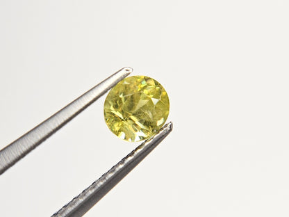 SPH-27　スフェーン　0.59ct