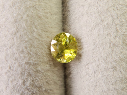 SPH-27　スフェーン　0.59ct
