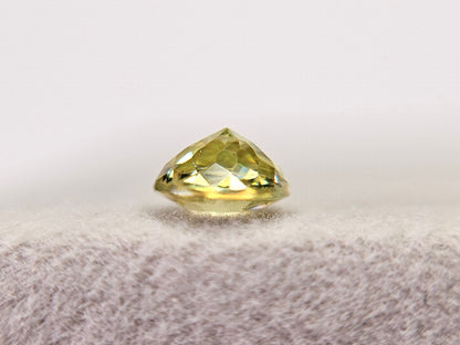 SPH-28　スフェーン　0.52ct