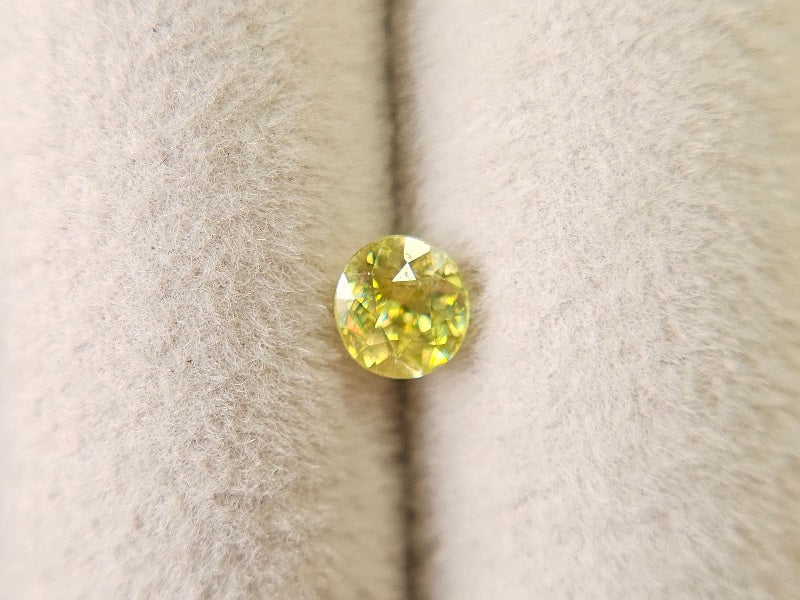 SPH-30　スフェーン　0.49ct
