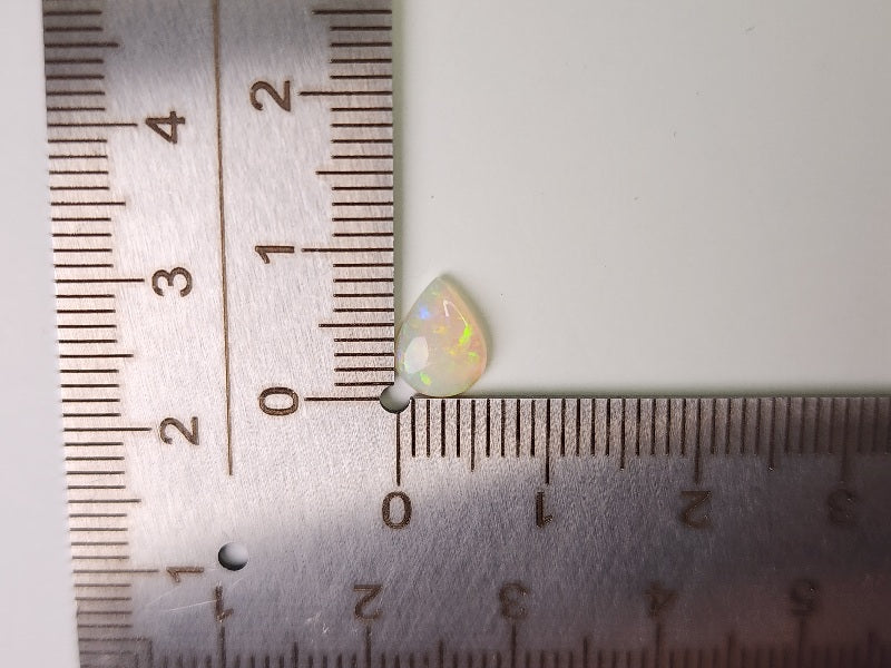 OP-86　オパール(オーストラリア産)　0.67ct