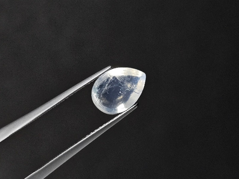 blMO-12　ブルームーンストーン　3.20ct