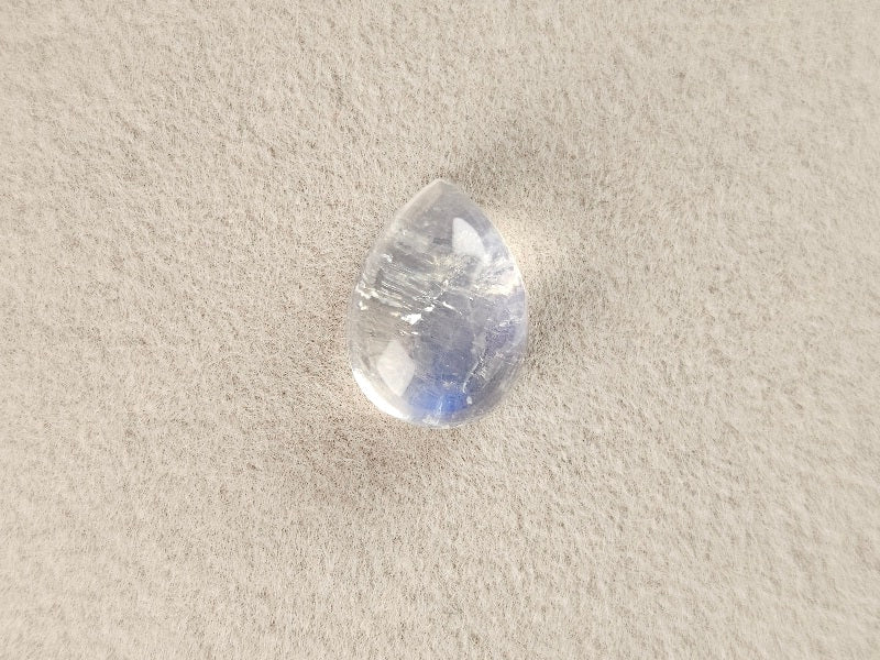 blMO-12　ブルームーンストーン　3.20ct