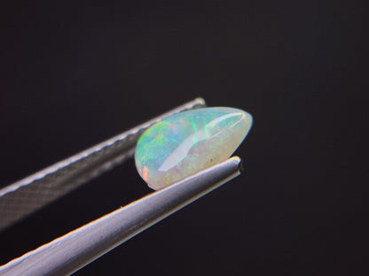 OP-87　オパール(オーストラリア産)　0.64ct