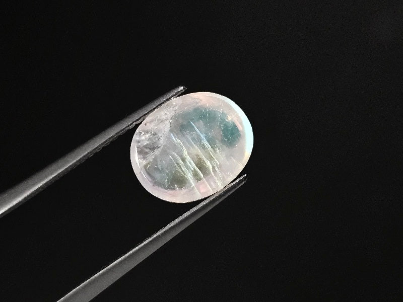 rMO-4　レインボームーンストーン　4.60ct