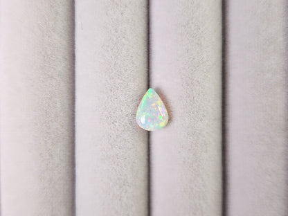 OP-87　オパール(オーストラリア産)　0.64ct