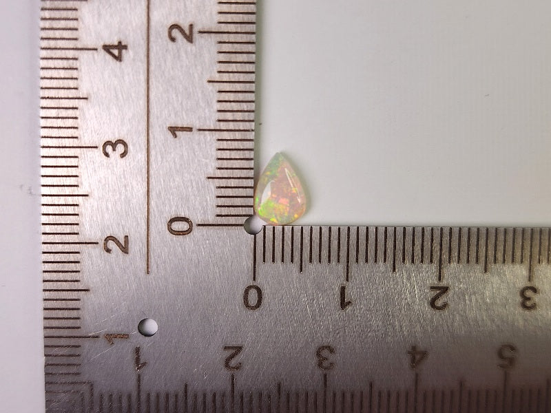 OP-87　オパール(オーストラリア産)　0.64ct