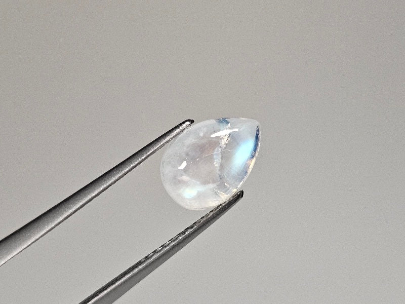 rMO-7　レインボームーンストーン　2.60ct