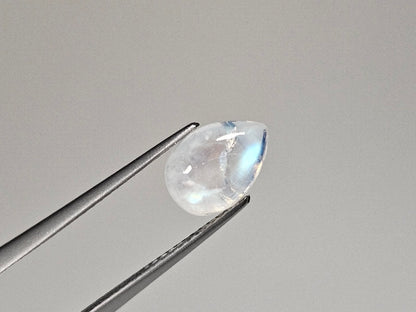 rMO-7　レインボームーンストーン　2.60ct
