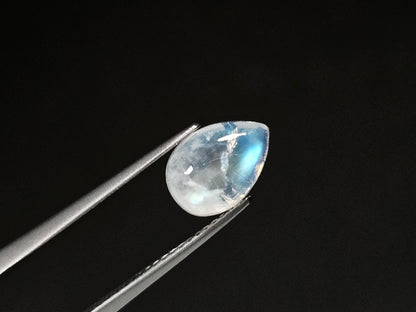 rMO-7　レインボームーンストーン　2.60ct