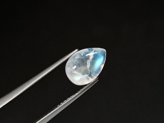 rMO-7　レインボームーンストーン　2.60ct