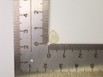 OP-88　オパール(オーストラリア産)　0.60ct