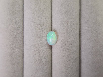 OP-98　オパール(オーストラリア産)　0.59ct