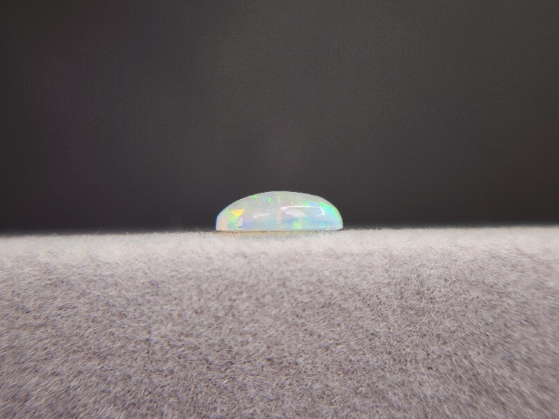 OP-99　オパール(オーストラリア産)　0.49ct