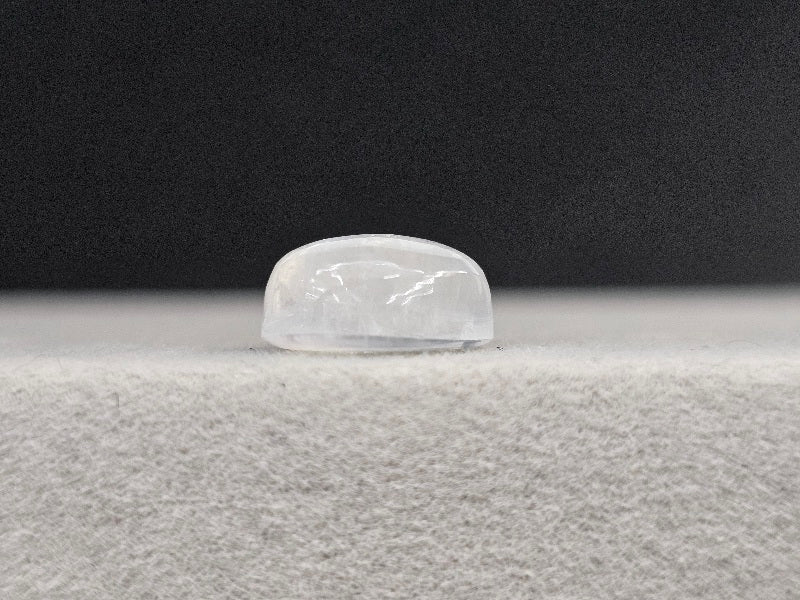 rMO-6　レインボームーンストーン　3.47ct