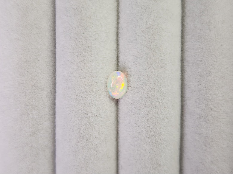 OP-112　オパール(オーストラリア産)　0.35ct