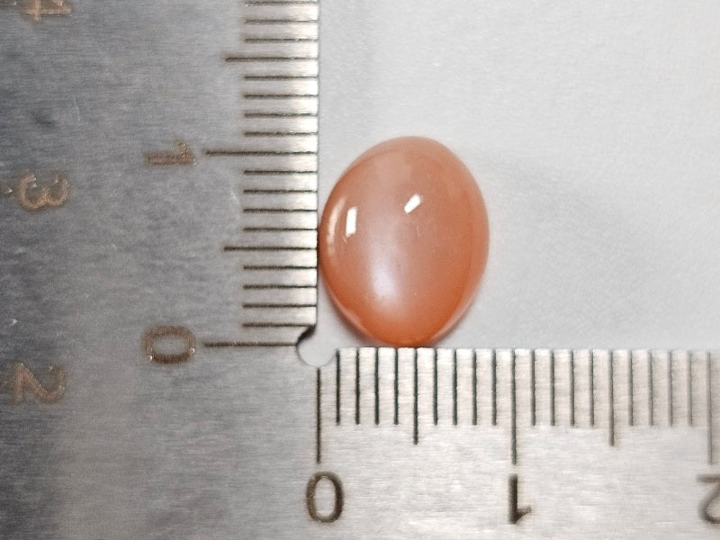 oMO-17　オレンジムーンストーン　3.88ct