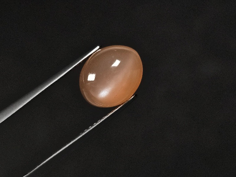 oMO-18　オレンジムーンストーン　3.82ct