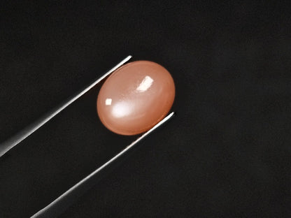 oMO-19　オレンジムーンストーン　3.77ct