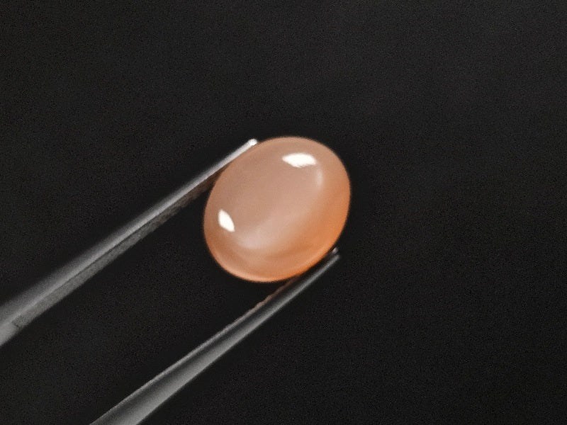 oMO-20　オレンジムーンストーン　3.76ct