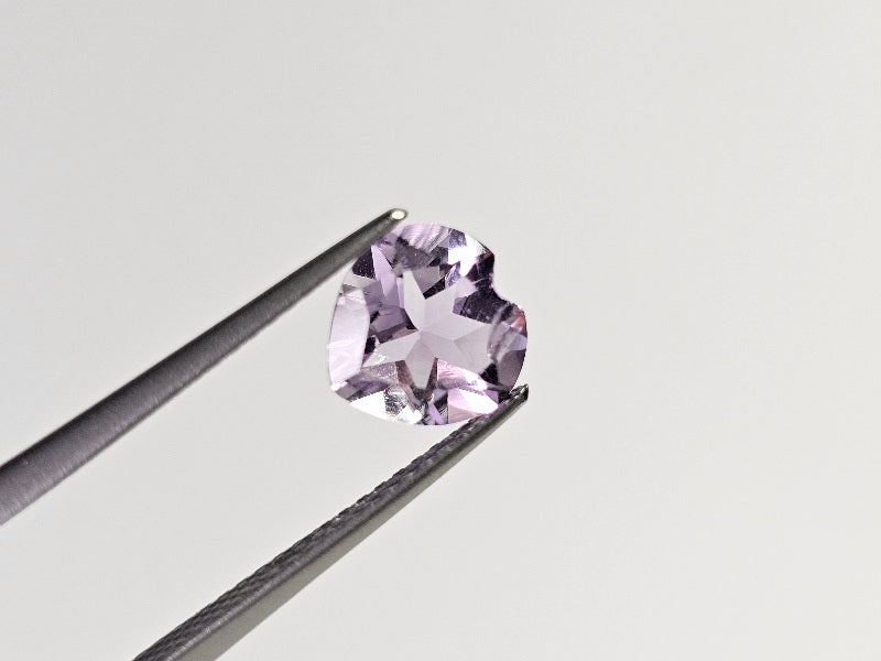 QU-9　クォーツ　1.46ct