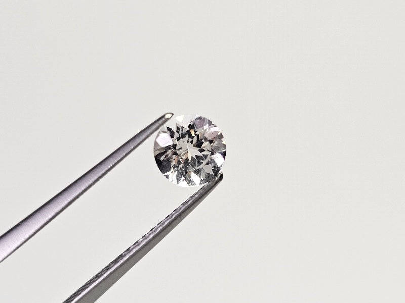 DB-7　ダンビュライト　0.86ct